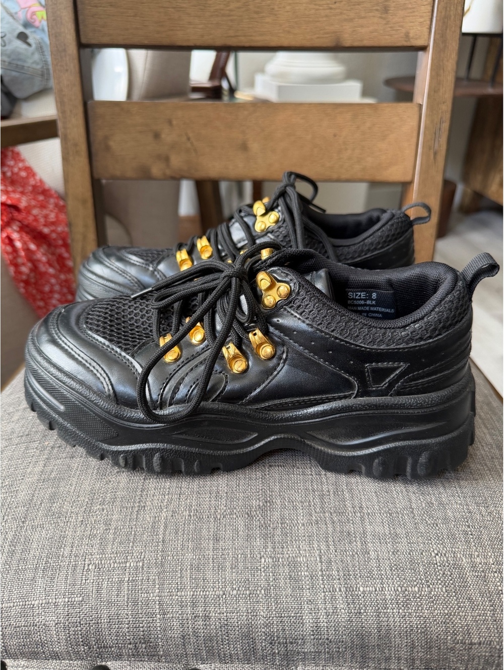 Black Chunky Y2K Style Sneakers with Gold Eyelets Size 8